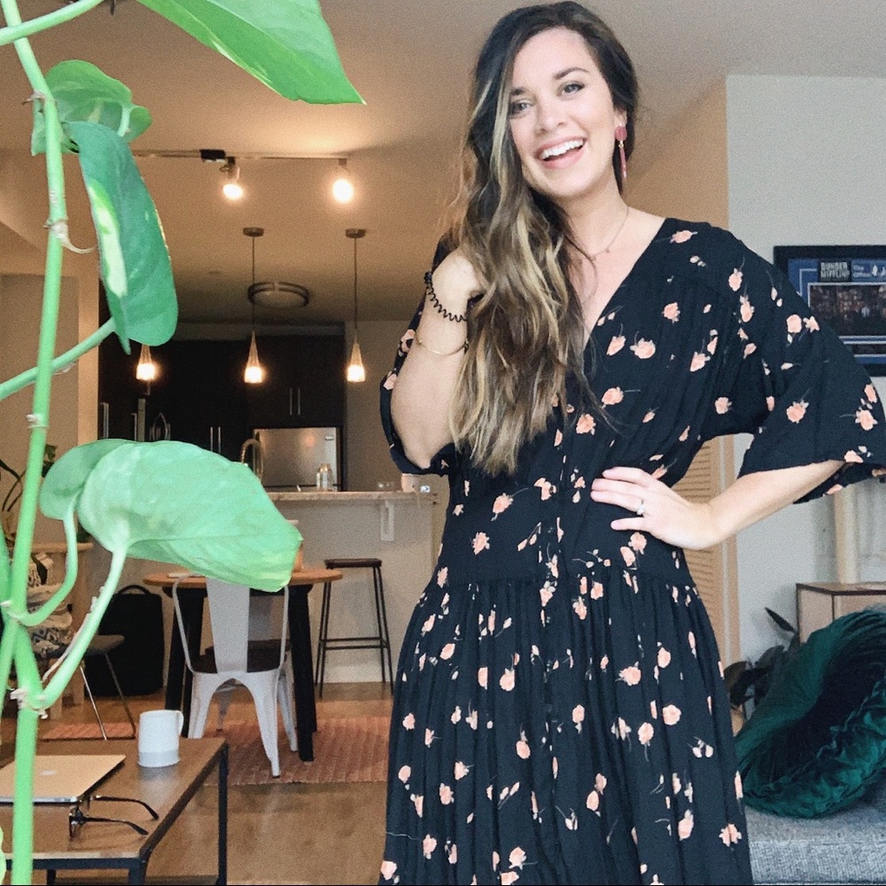 Flowy DRESS. Black and pink with floral design